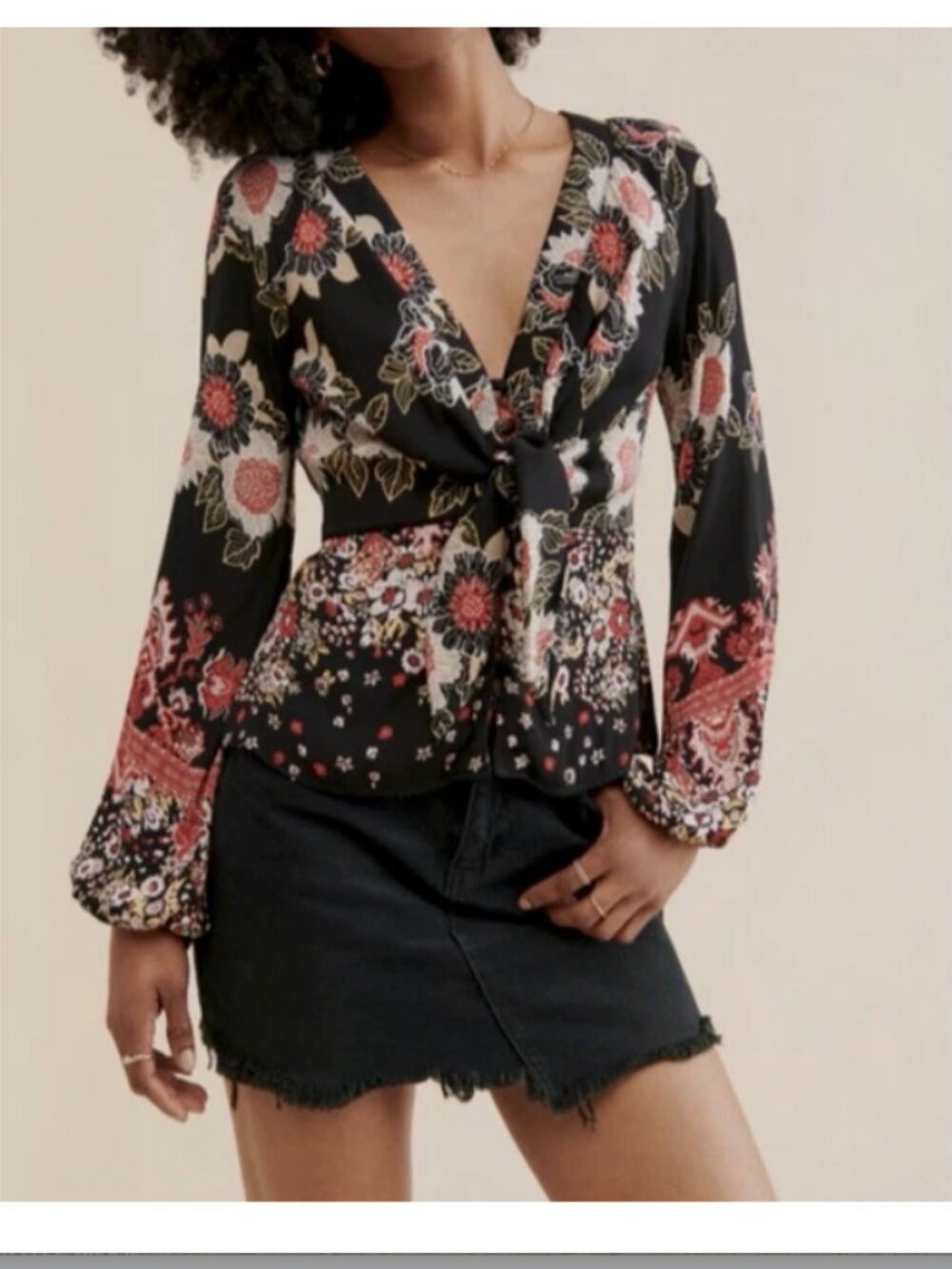 FREE PEOPLE Black Gold Floral Tie Waist Top Size Medium Run Free - Picture 2 of 10
